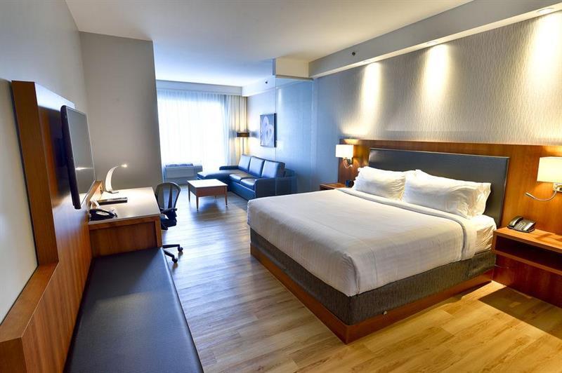 Holiday Inn Express & Suites Vaudreuil-Dorion By Ihg Eksteriør bilde